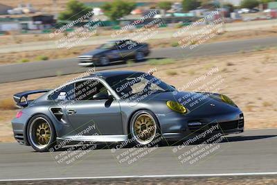 media/Oct-01-2022-Team Topak Racing (Sat) [[f860fb51be]]/2-Inter Low 2/session 1 turn 3/